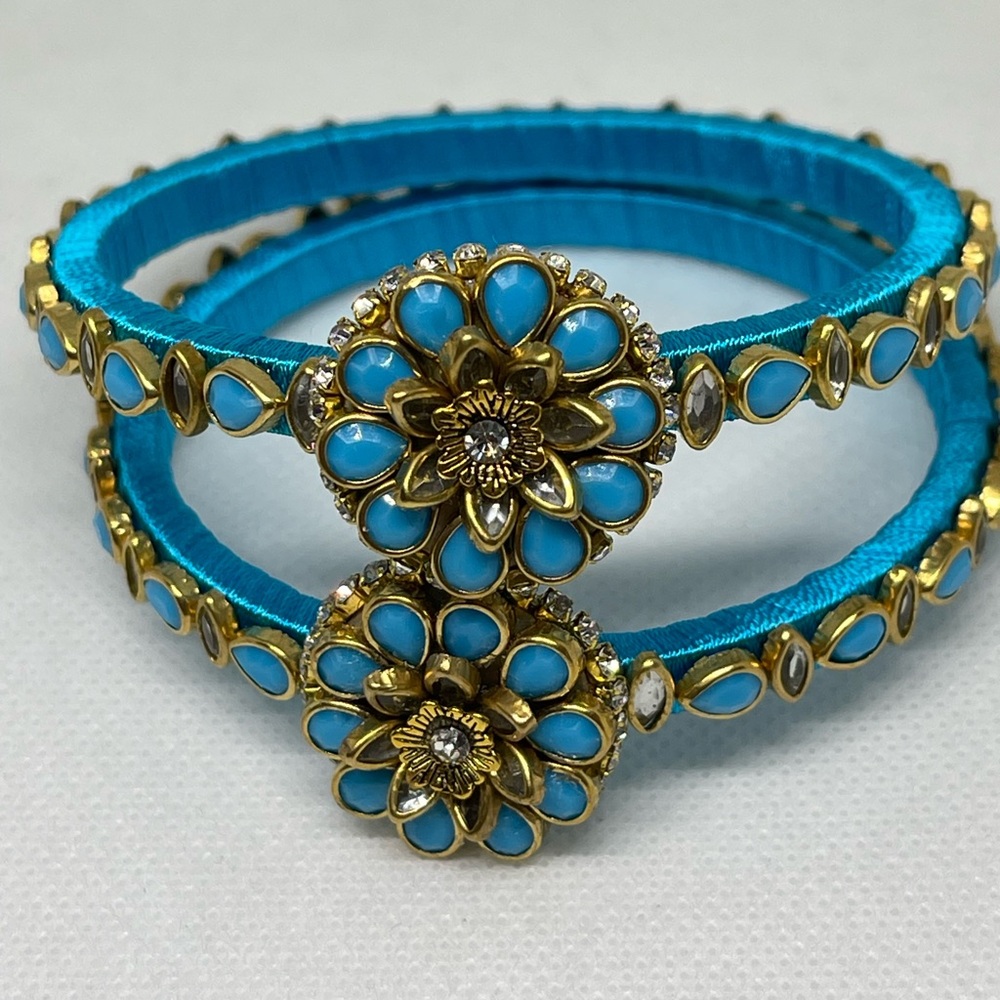 Blue flower bangle